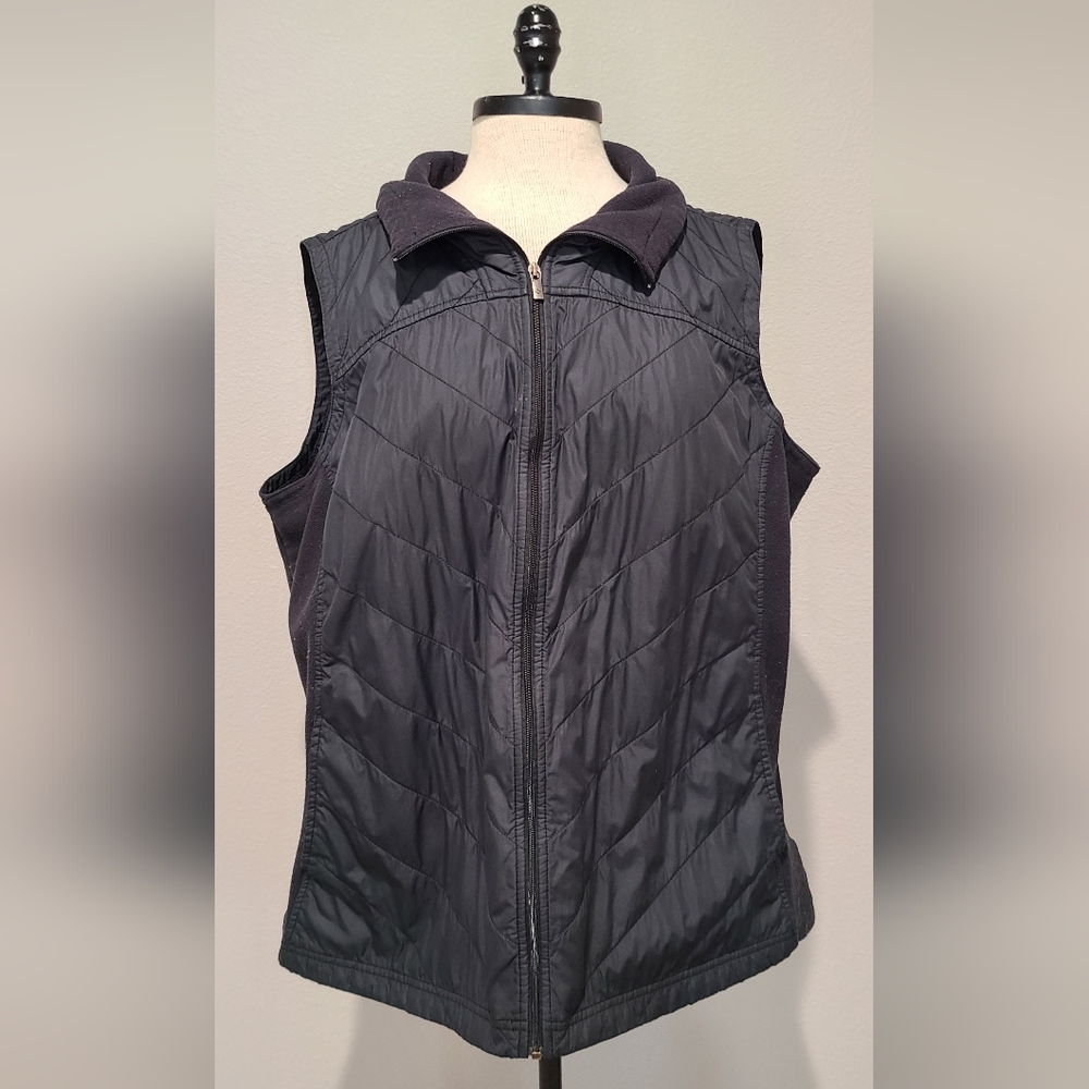 Columbia Vest